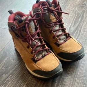 Columbia Tan and Red Hiking Boots with Ankle Support